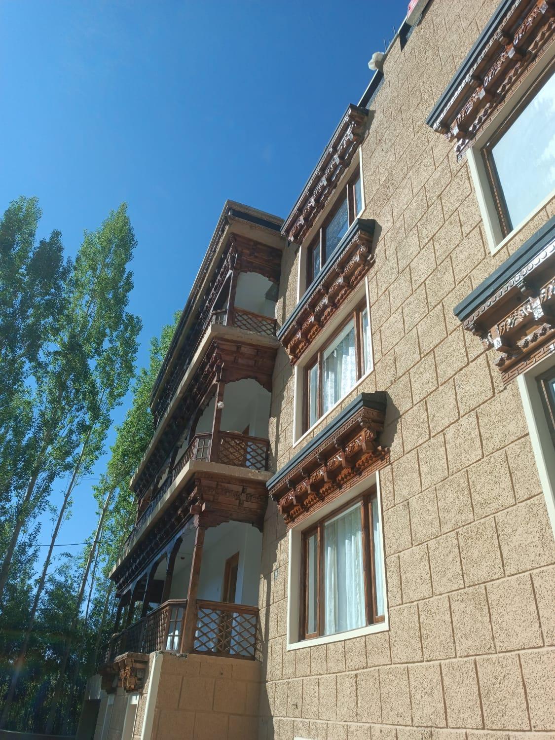Hotel Om Ladakh 레 외부 사진