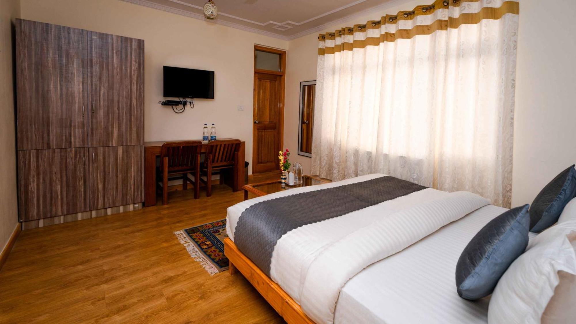 Hotel Om Ladakh 레 외부 사진